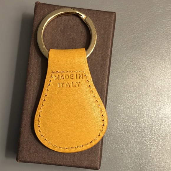 Coach Vintage Classic Key Fob - Picture 2 of 13
